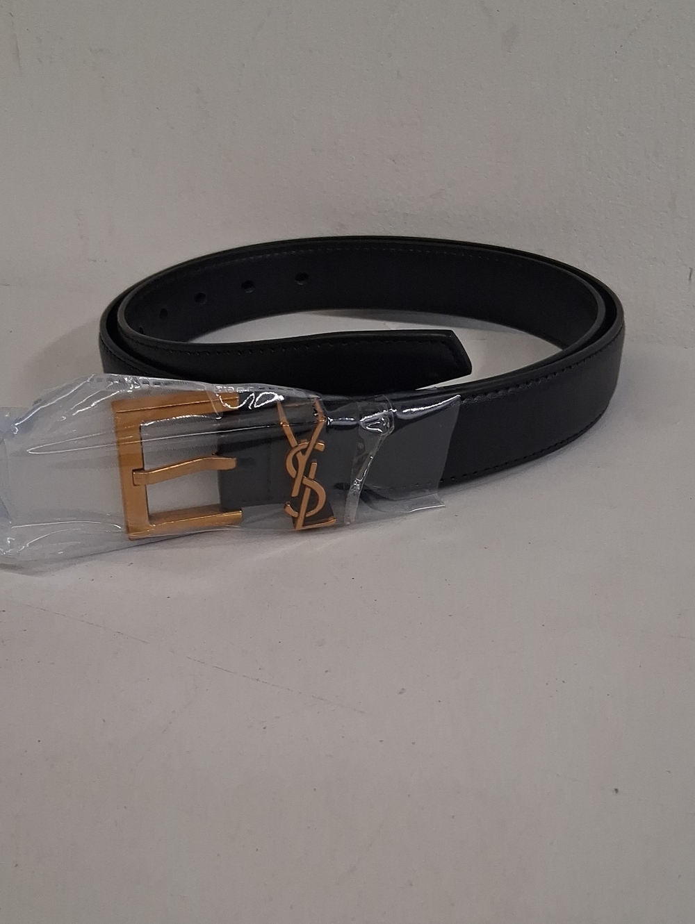 NWOT YSL Black Belt with Gold Buckle Unisex